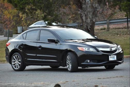 2014 Acura ILX 2.0L Technology