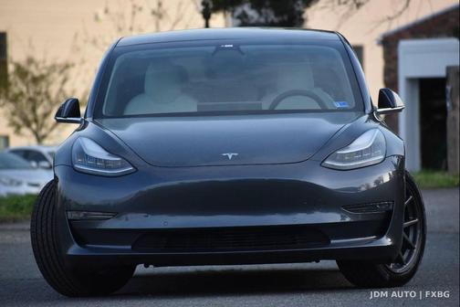 2019 Tesla Model 3 Standard Range Plus