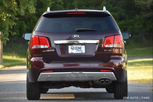 Burgundy 2012 Kia Sorento SX