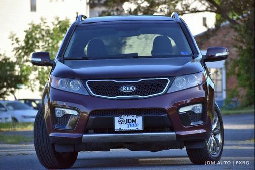 Burgundy 2012 Kia Sorento SX