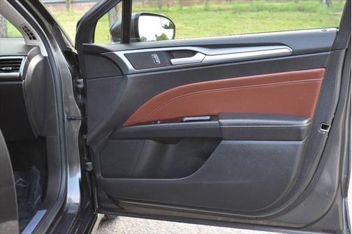 2015 Ford Fusion Hybrid Titanium