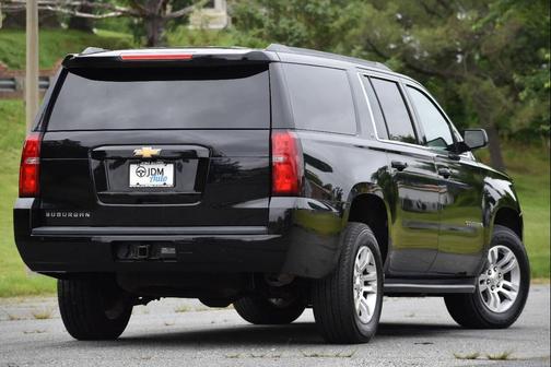 2018 Chevrolet Suburban LT