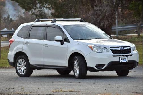 2014 Subaru Forester 2.5i