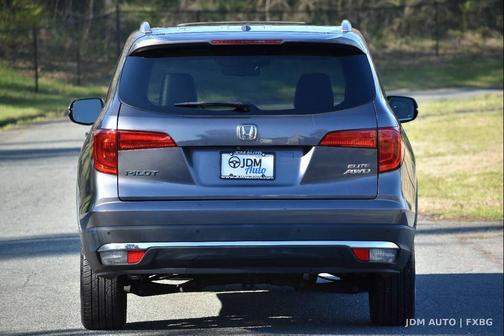 Gray 2017 Honda Pilot Elite