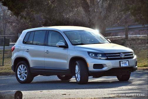 2014 Volkswagen Tiguan Auto SE