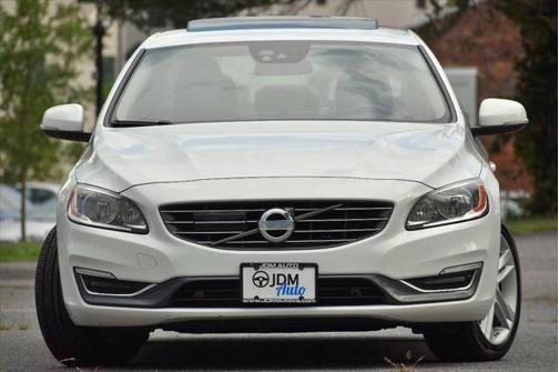 2014 Volvo S60 T5 Platinum