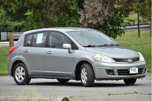 2012 Nissan Versa 1.8 S