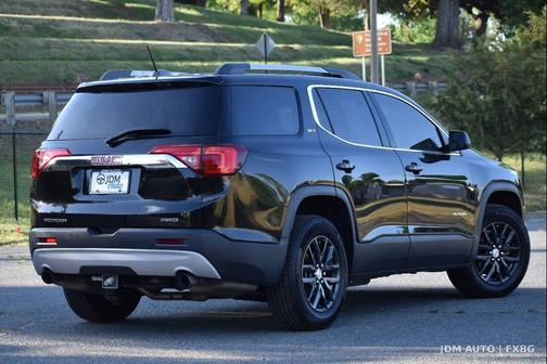 Black 2018 GMC Acadia SLT-1