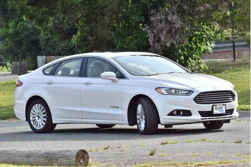 2014 Ford Fusion Hybrid SE