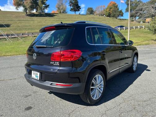 2014 Volkswagen Tiguan 4MOTION Auto SEL