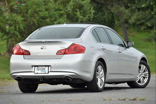 2013 INFINITI G37x Base