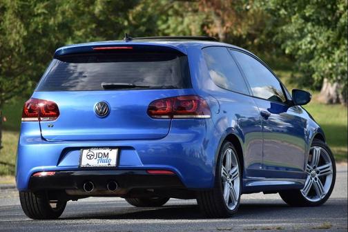 2012 Volkswagen Golf R 4-Door w/DCC & Navigation