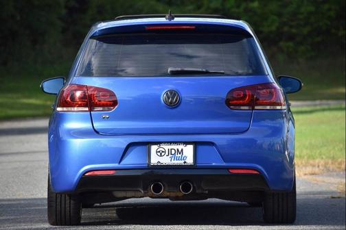 2012 Volkswagen Golf R 4-Door w/DCC & Navigation