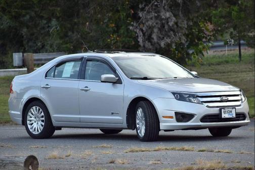 2010 Ford Fusion Hybrid Base