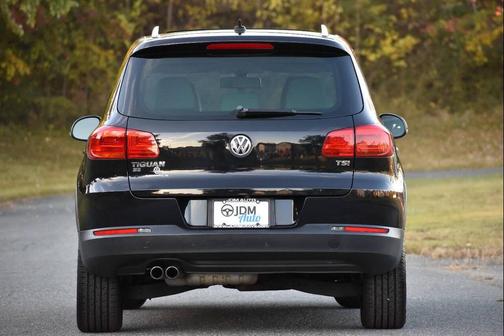 2016 Volkswagen Tiguan SE
