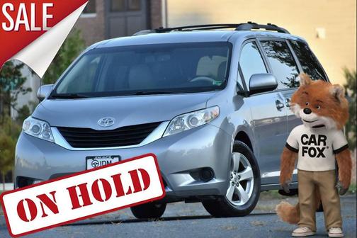 2013 Toyota Sienna LE