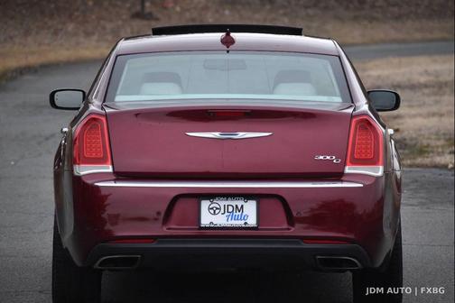 2015 Chrysler 300 S