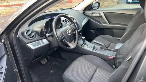 2012 Mazda Mazda3 i Touring