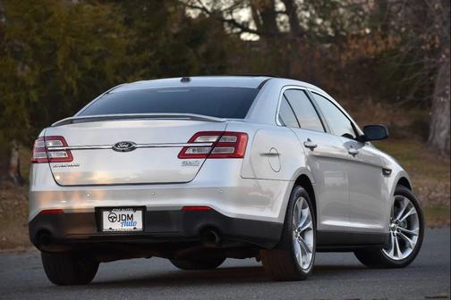 2013 Ford Taurus SHO