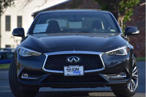 2017 INFINITI Q60 2.0t Premium