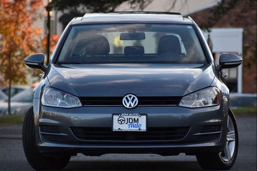 2017 Volkswagen Golf TSI SE 4-Door