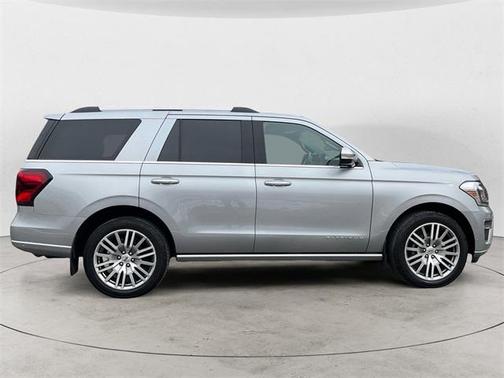 2024 Ford Expedition Platinum