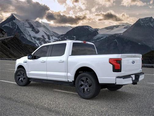 2025 Ford F-150 Lightning Flash