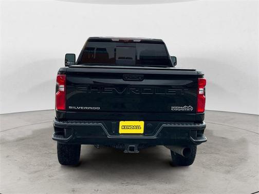 2022 Chevrolet Silverado 2500 High Country
