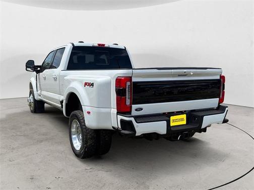 2025 Ford F-450 Platinum
