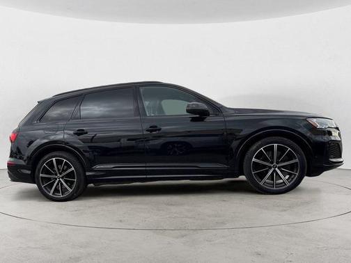 2021 Audi SQ7 4.0T Premium Plus