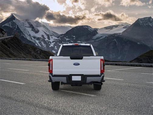 2026 Ford F-350 XLT