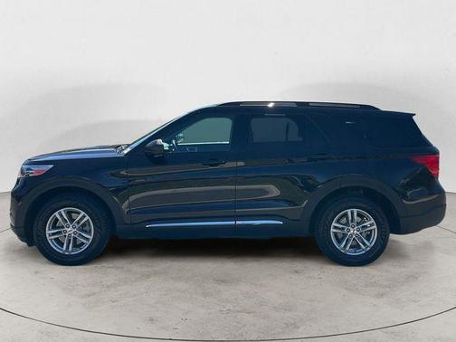 Agate Black Metallic 2023 Ford Explorer XLT