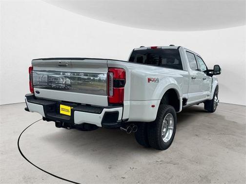2025 Ford F-450 Platinum