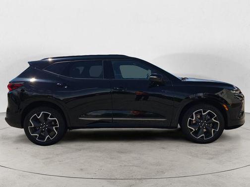 Black 2022 Chevrolet Blazer RS