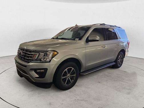Ingot Silver 2019 Ford Expedition XLT