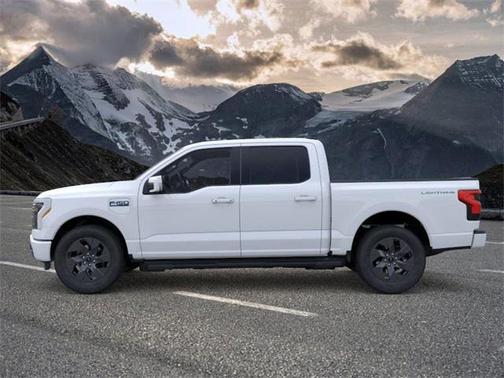 2025 Ford F-150 Lightning LARIAT