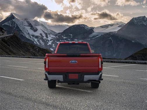 2026 Ford F-350 XLT