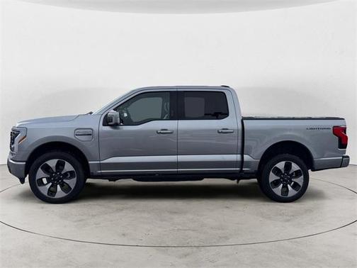 2023 Ford F-150 Lightning Platinum