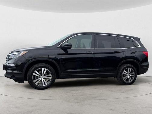 2017 Honda Pilot EX