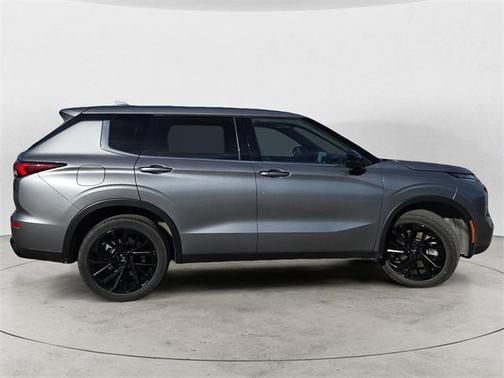 2023 Mitsubishi Outlander SE 2.5 S-AWC