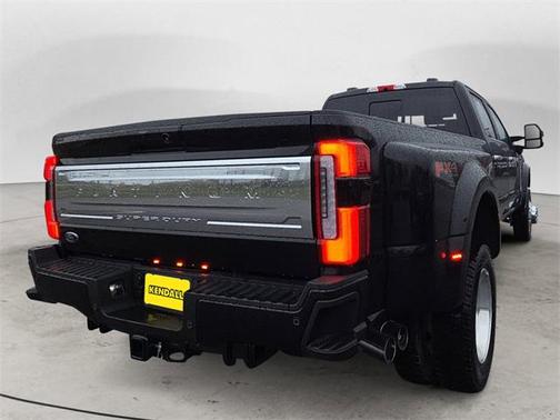 2025 Ford F-450 Platinum