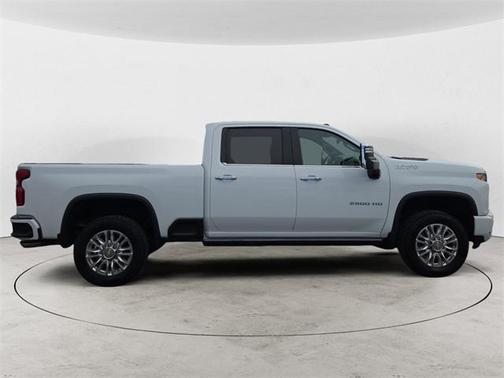 2022 Chevrolet Silverado 2500 High Country