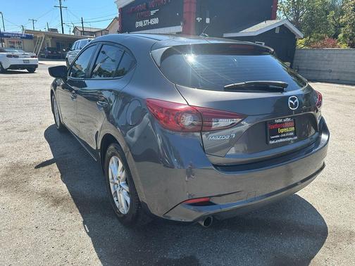 2017 Mazda Mazda3 Sport