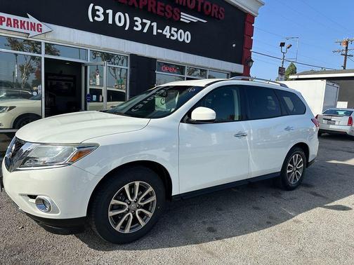 2015 Nissan Pathfinder SV