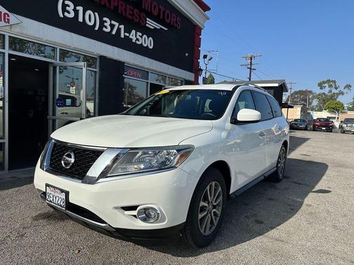2015 Nissan Pathfinder SV