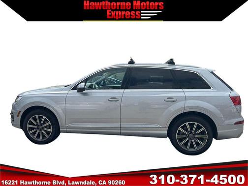 Graphite Gray Metallic 2017 Audi Q7 3.0T Premium