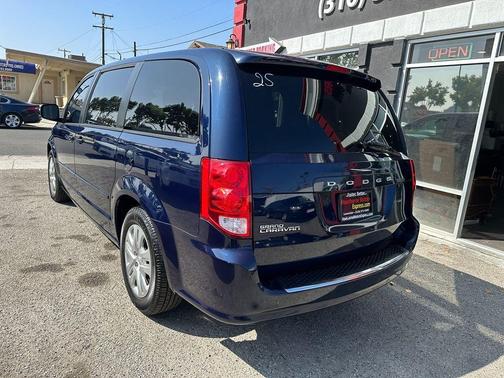 2016 Dodge Grand Caravan AVP/SE