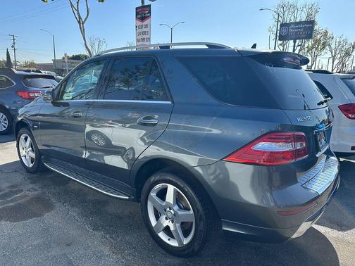 2012 Mercedes-Benz M-Class 4MATIC