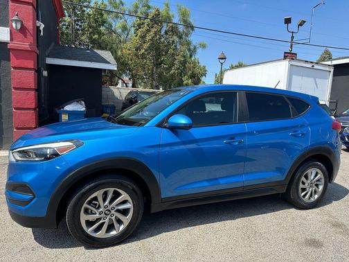 2017 Hyundai TUCSON SE