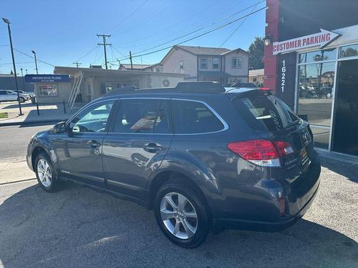 2013 Subaru Outback 2.5i Limited